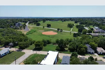 1116 E Oleander, Fort Worth, TX 76104 - Photo 32