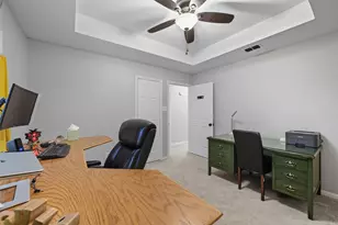 1601 Warwickshire Ct W, Bedford, TX 76021 - Photo 32