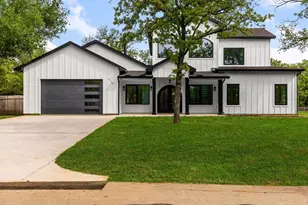 9116 Cherokee Trail, Flower Mound, TX 75022 - Photo 2