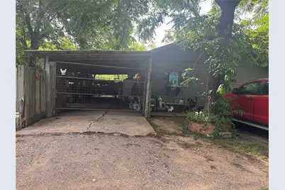 305 E Neagle Avenue, Paris, TX 75460 - Photo 4