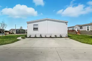 901 Browning Rd, Wilmer, TX 75172 - Photo 4