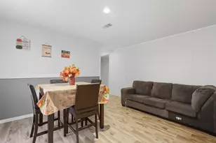 901 Browning Rd, Wilmer, TX 75172 - Photo 18