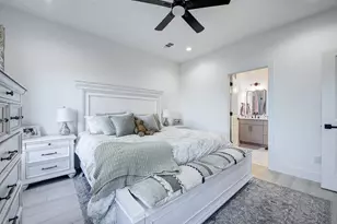 5807 Black Pine Cir, Granbury, TX 76048 - Photo 18