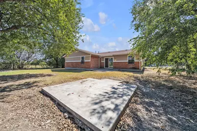 301 Buie Drive, Everman, TX 76140 - Photo 4