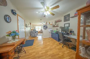 3291 N Grand Ave, Gainesville, TX 76240 - Photo 6