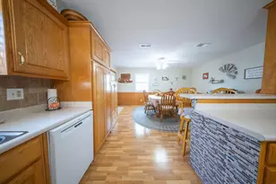 3291 N Grand Ave, Gainesville, TX 76240 - Photo 8