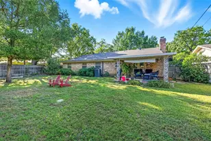 1703 Park Hill Dr, Arlington, TX 76012 - Photo 26