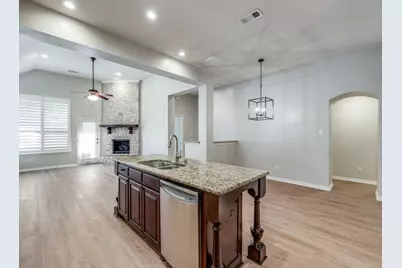 6401 Canyon Crest Drive, McKinney, TX 75071 - Photo 12