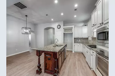 6401 Canyon Crest Drive, McKinney, TX 75071 - Photo 14