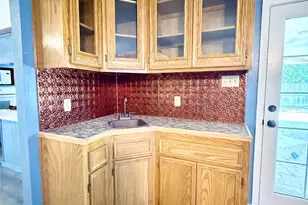 2310 Castle Dr, Clyde, TX 79510 - Photo 14