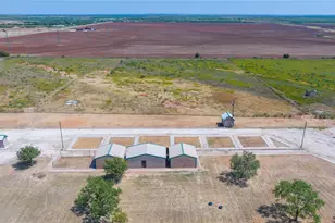 149 Davis Ln, Merkel, TX 79536 - Photo 36