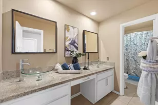 2304 Oak Forest Ct, Arlington, TX 76012 - Photo 18