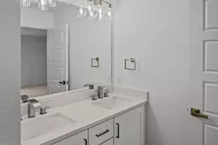 9620 Thorncrown Ln, Fort Worth, TX 76179 - Photo 18