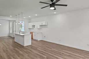 9620 Thorncrown Ln, Fort Worth, TX 76179 - Photo 4