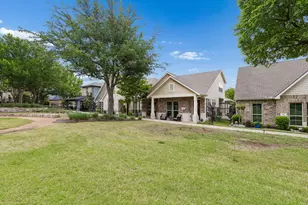 808 Harmony Ln, McKinney, TX 75069 - Photo 2