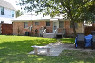 3879 Clover Ln, Dallas, TX 75220 - Photo 12