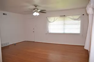 3879 Clover Ln, Dallas, TX 75220 - Photo 8