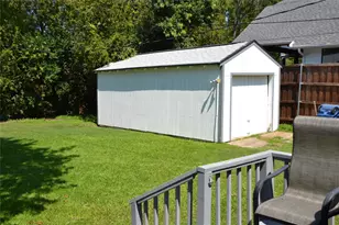 3879 Clover Ln, Dallas, TX 75220 - Photo 14