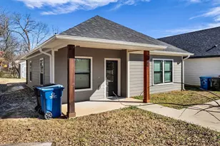 727 E Gandy St, Denison, TX 75021 - Photo 1