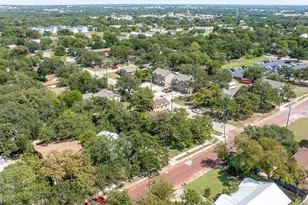 863 N Clinton, Stephenville, TX 76401 - Photo 16