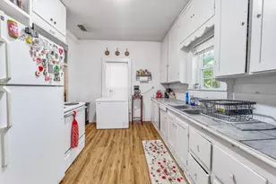 863 N Clinton, Stephenville, TX 76401 - Photo 12