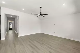 7260 Dragonfly Ln, Little Elm, TX 76227 - Photo 12