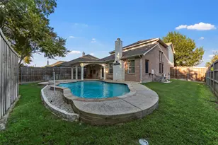 1210 Iron Horse St, Wylie, TX 75098 - Photo 2