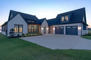 415 Sailview Ct, Honey Grove, TX 75446 - Photo 16