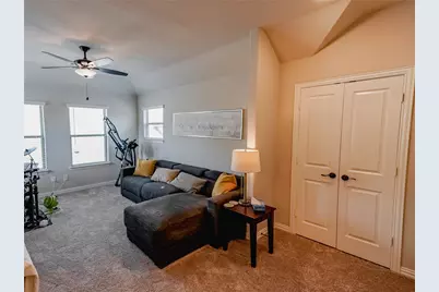 409 Monarch Way, Justin, TX 76247 - Photo 12