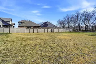 409 Monarch Wy, Justin, TX 76247 - Photo 34