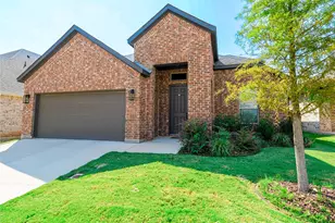 409 Monarch Wy, Justin, TX 76247 - Photo 1
