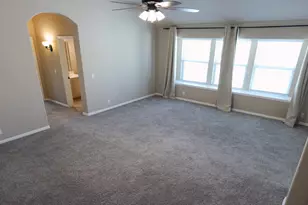 1305 Monticello Dr, Burleson, TX 76028 - Photo 16