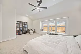 9105 Desert Flora Dr, Fort Worth, TX 76131 - Photo 16