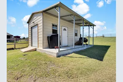 128 County Road 4430, Rhome, TX 76078 - Photo 28