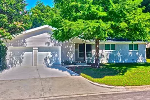 5104 Laurel Ln, North Richland Hills, TX 76180 - Photo 1