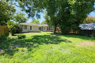 5104 Laurel Ln, North Richland Hills, TX 76180 - Photo 32