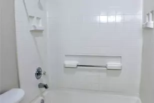 7300 Cresswell Dr, Arlington, TX 76001 - Photo 12