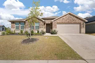 516 Highland Pk Trl, Alvarado, TX 76009 - Photo 2