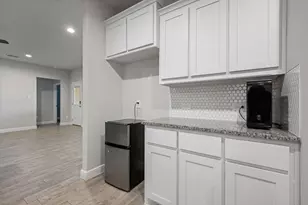 516 Highland Pk Trl, Alvarado, TX 76009 - Photo 10