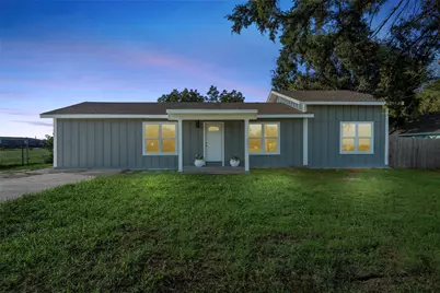 1929 Gurley Lane, Waco, TX 76706 - Photo 2