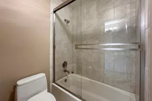 2070 Azalea Trail, Irving, TX 75063 - Photo 30