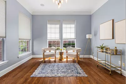 2070 Azalea Trail, Irving, TX 75063 - Photo 4