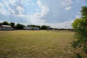 245 Oak Hill Ct, Waxahachie, TX 75167 - Photo 36