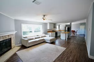 245 Oak Hill Ct, Waxahachie, TX 75167 - Photo 4