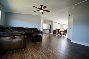 245 Oak Hill Ct, Waxahachie, TX 75167 - Photo 6