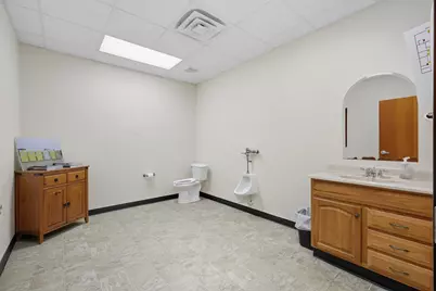 16410 US Highway 380 W, Krum, TX 76249 - Photo 24