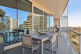 3130 N Harwood St, Dallas, TX 75201 - Photo 30