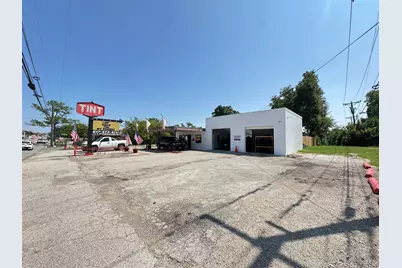 117 W Bedford Euless Road, Hurst, TX 76053 - Photo 4