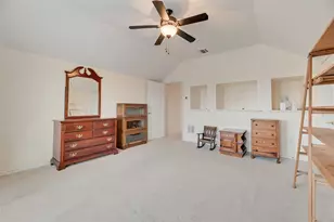 11016 Castle Oak Ln W, Fort Worth, TX 76108 - Photo 36