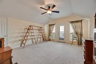 11016 Castle Oak Ln W, Fort Worth, TX 76108 - Photo 6